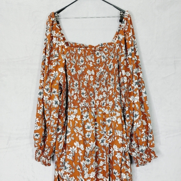 Floral Brown Midi Dress - Picture 4 of 10